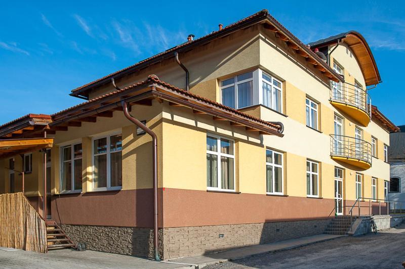 Penzion Centrum Oravsky Biely Potok Exterior photo